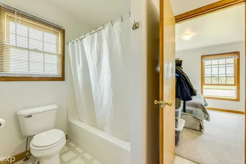 2180 Eagling, Memphis, MI 48041 photo 40