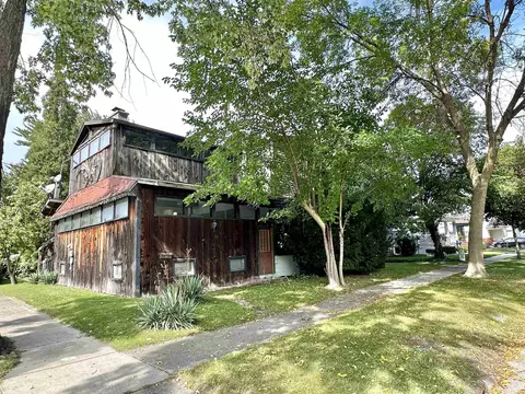 701 Woodside, Bay City, MI 48708