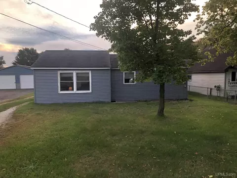 6326 S 8th, Wells, MI 49894