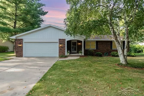 213 Meadow, Midland, MI 48640