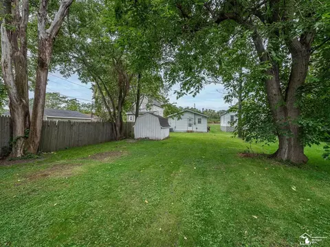 607 Railroad, Monroe, MI 48161 photo 20