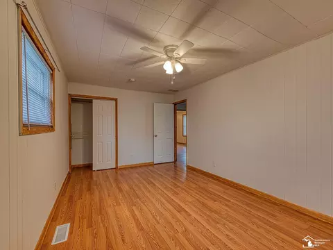 607 Railroad, Monroe, MI 48161 photo 13