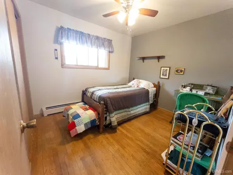218 E Varnum, Munising, MI 49862 photo 11
