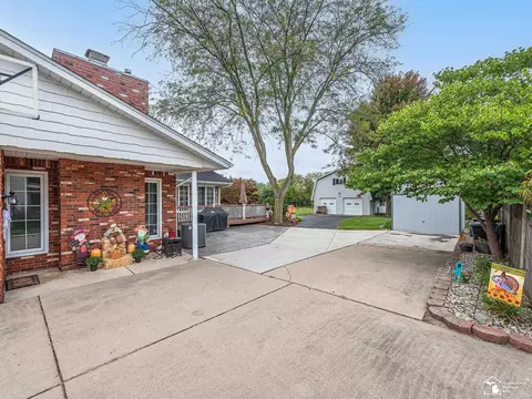 5014 E Dunbar, Monroe, MI 48161 photo 40