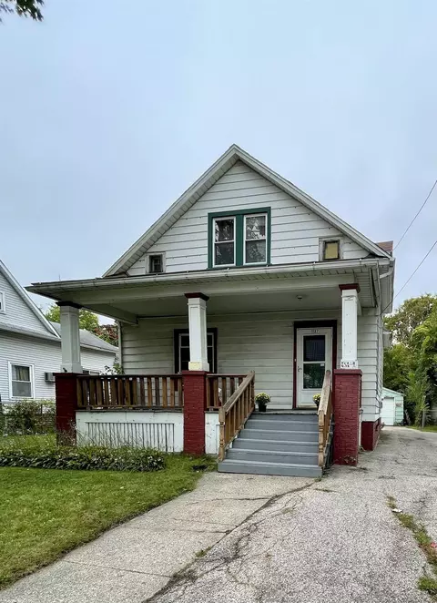 1127 N Fayette, Saginaw, MI 48602
