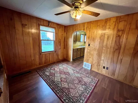 9 Baker, Caspian, MI 49915 photo 8