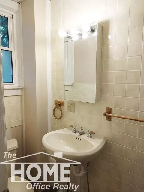 219 E Oliver, Corunna, MI 48817 photo 6