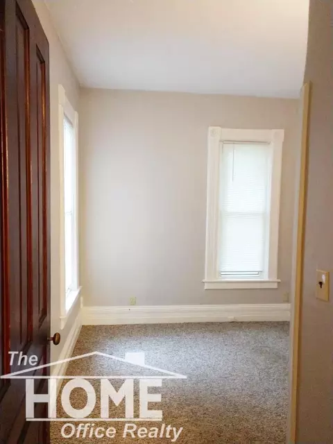 219 E Oliver, Corunna, MI 48817 photo 5