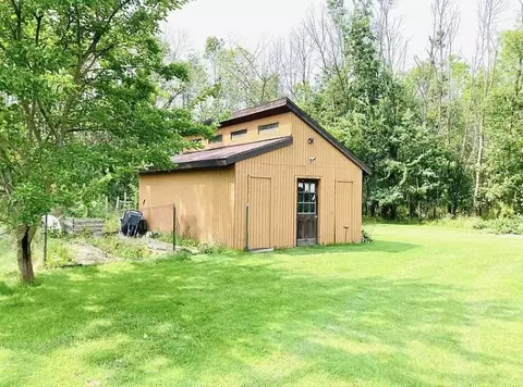 3170 E Whitefeather, Pinconning, MI 48650 photo 6