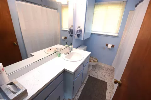 902 Liberty, Algonac, MI 48001 photo 20
