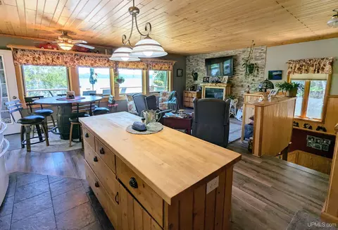 1021 Braastads, Ishpeming, MI 49849 photo 11