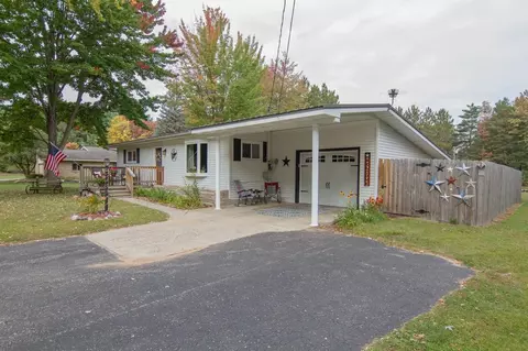 506 Murphy, Coleman, MI 48618