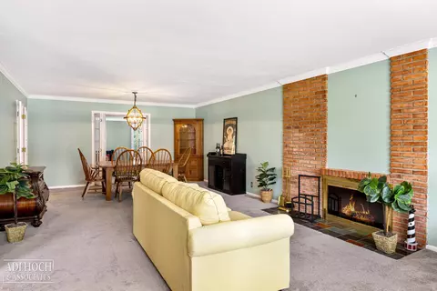 442 Barclay, Grosse Pointe Farms, MI 48236 photo 4