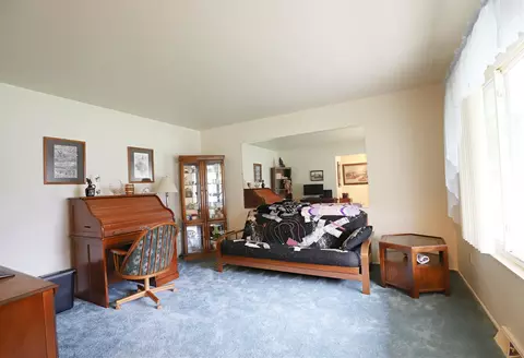 321 Primrose, Flushing, MI 48433 photo 4