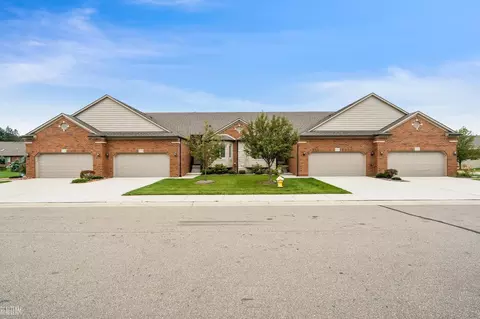 51169 Dunston, New Baltimore, MI 48051