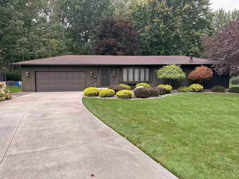 2566 Sierra, Saginaw, MI 48609