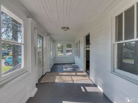 1034 Bacon, Monroe, MI 48161 photo 3