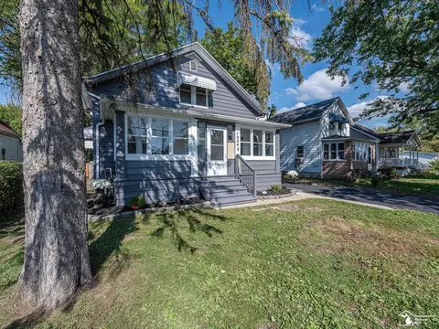 1034 Bacon, Monroe, MI 48161 photo 2