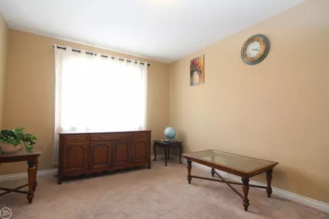 45921 Andrew, Macomb, MI 48044 photo 10