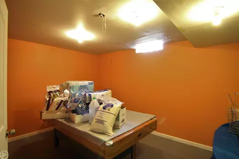 45921 Andrew, Macomb, MI 48044 photo 41