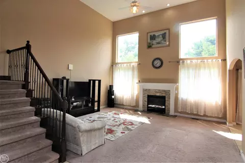 45921 Andrew, Macomb, MI 48044 photo 13
