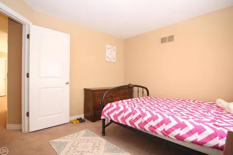 45921 Andrew, Macomb, MI 48044 photo 33