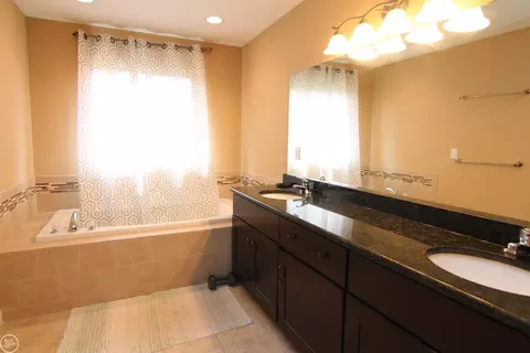 45921 Andrew, Macomb, MI 48044 photo 29