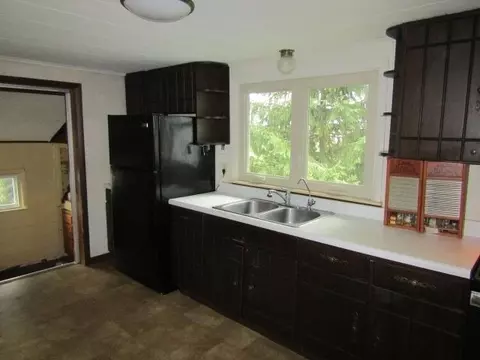 750 Busha, Owosso, MI 48867 photo 10