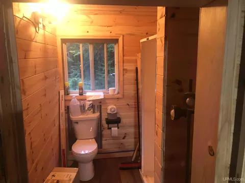 1048 D Rd, Bark River, MI 49807 photo 19