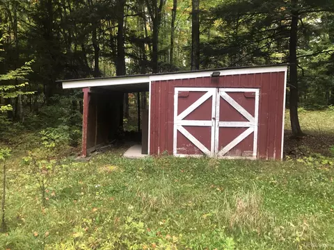 1048 D Rd, Bark River, MI 49807 photo 7