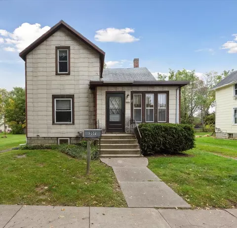 207 S Campbell, Durand, MI 48429
