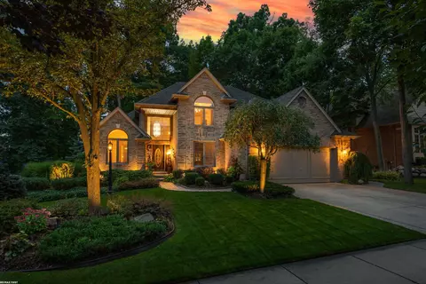528 Misty Brk, Rochester Hills, MI 48307