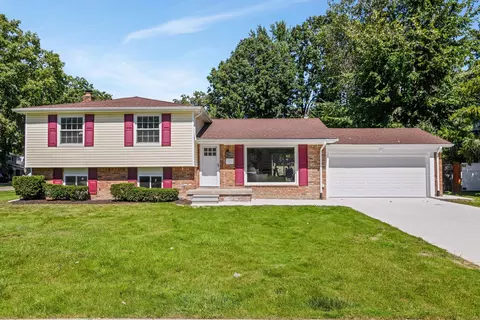 20410 Westpointe, Southfield, MI 48076