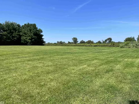1205 Yule, Leonard, MI 48367 photo 64