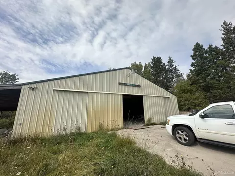 14390 24th, Nahma, MI 49864