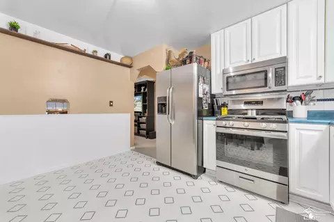 1250 Bentley, Monroe, MI 48162 photo 6