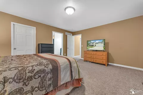 1250 Bentley, Monroe, MI 48162 photo 30