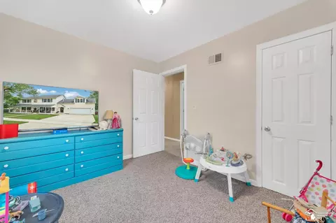1250 Bentley, Monroe, MI 48162 photo 22