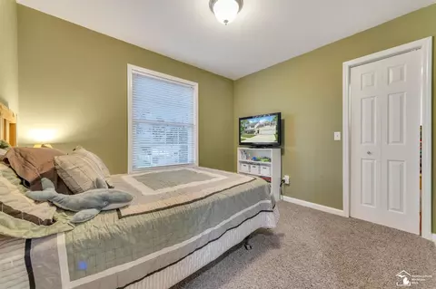 1250 Bentley, Monroe, MI 48162 photo 36