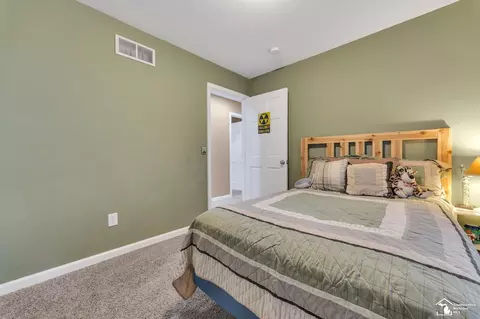 1250 Bentley, Monroe, MI 48162 photo 37