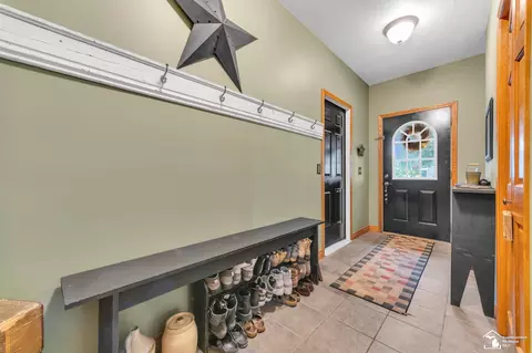 1250 Bentley, Monroe, MI 48162 photo 15