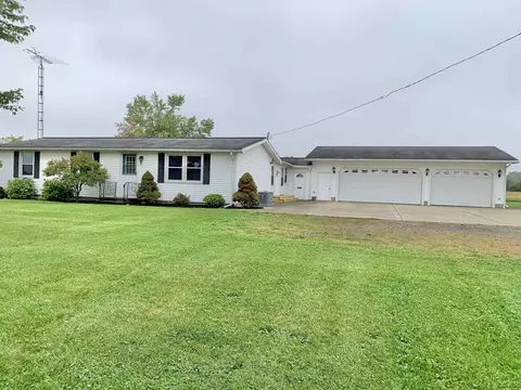 3330 Benner, Adrian, MI 49221