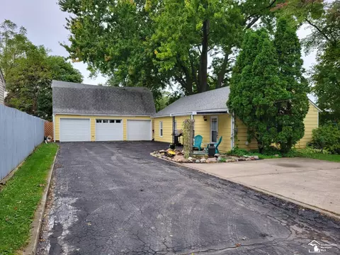 5829 E Dunbar, Monroe, MI 48161
