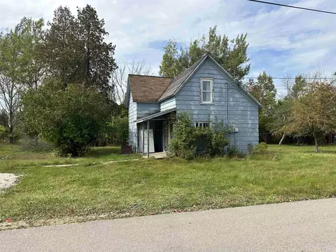 10405 Ackley, Rapid River, MI 49878