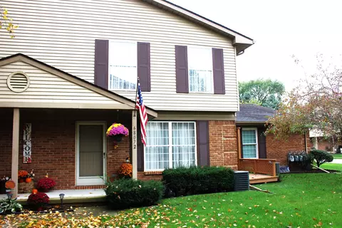 68072 Rosewood, Richmond, MI 48062