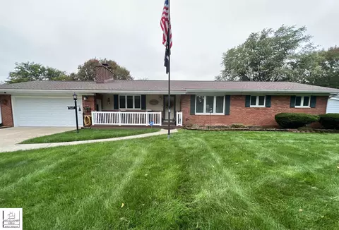 2437 N Vassar, Burton, MI 48509