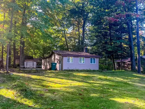 4911 Maplewood, Harrison, MI 48625