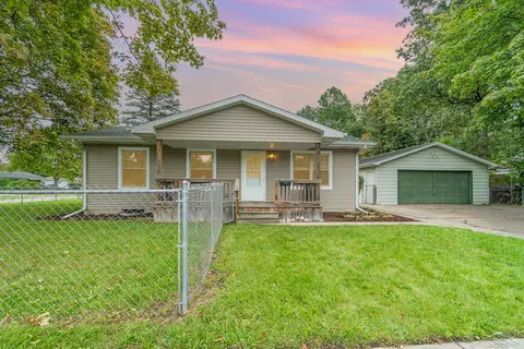 3520 Bauer, Saginaw, MI 48604