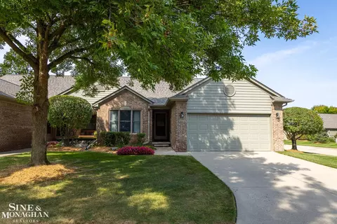 4431 Thornwood, Warren, MI 48092