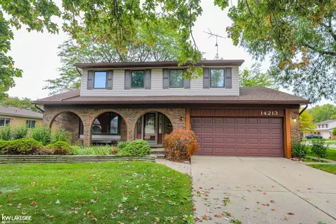 14213 Irvington, Warren, MI 48088